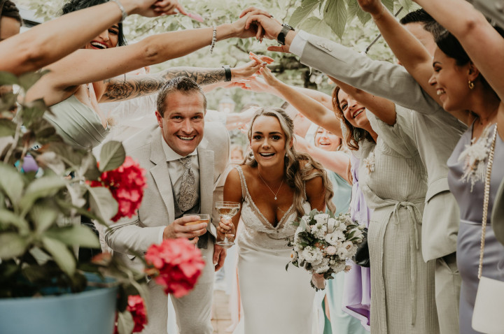 Robin & Djenica Demi S Design 686