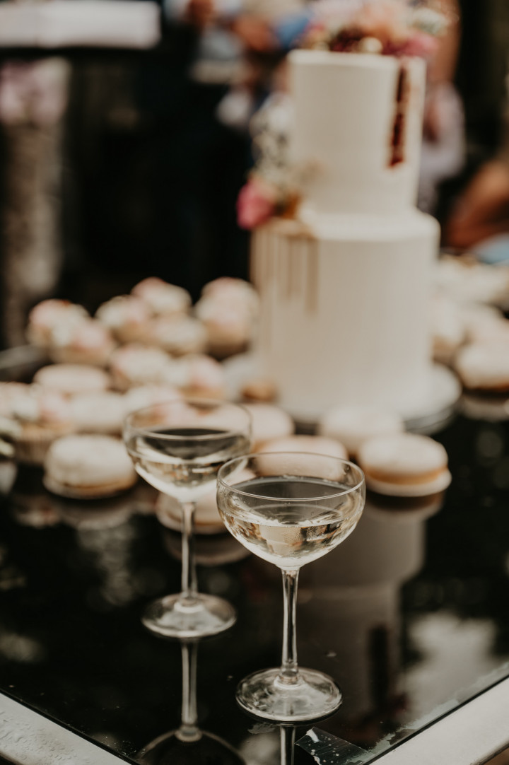 Robin & Djenica Demi S Design 716